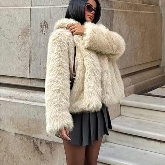 Women's Cream Faux Fur Jacket thick coat